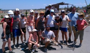 Joplin Vonunteers 2011 Re-Store Joplin